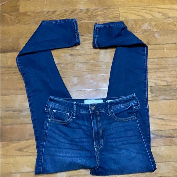 Hollister High Rise Super Skinny Jeans - Picture 3 of 3